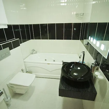Saray Hotel