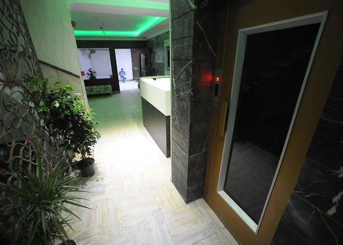 호텔 Sarajevo Taksim 4*