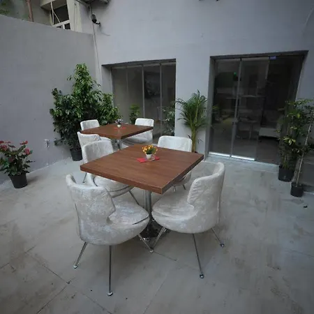 Sarajevo Taksim Отель